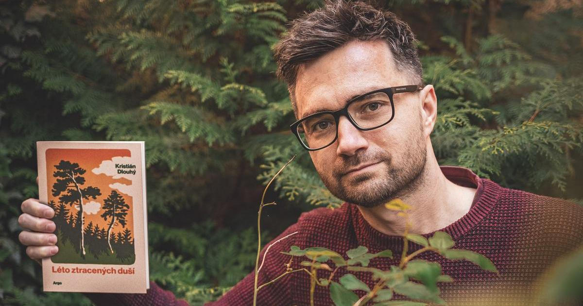 Ozvěna minulých životů uprostřed maloměsta. Vyšel magický román Léto ztracených duší