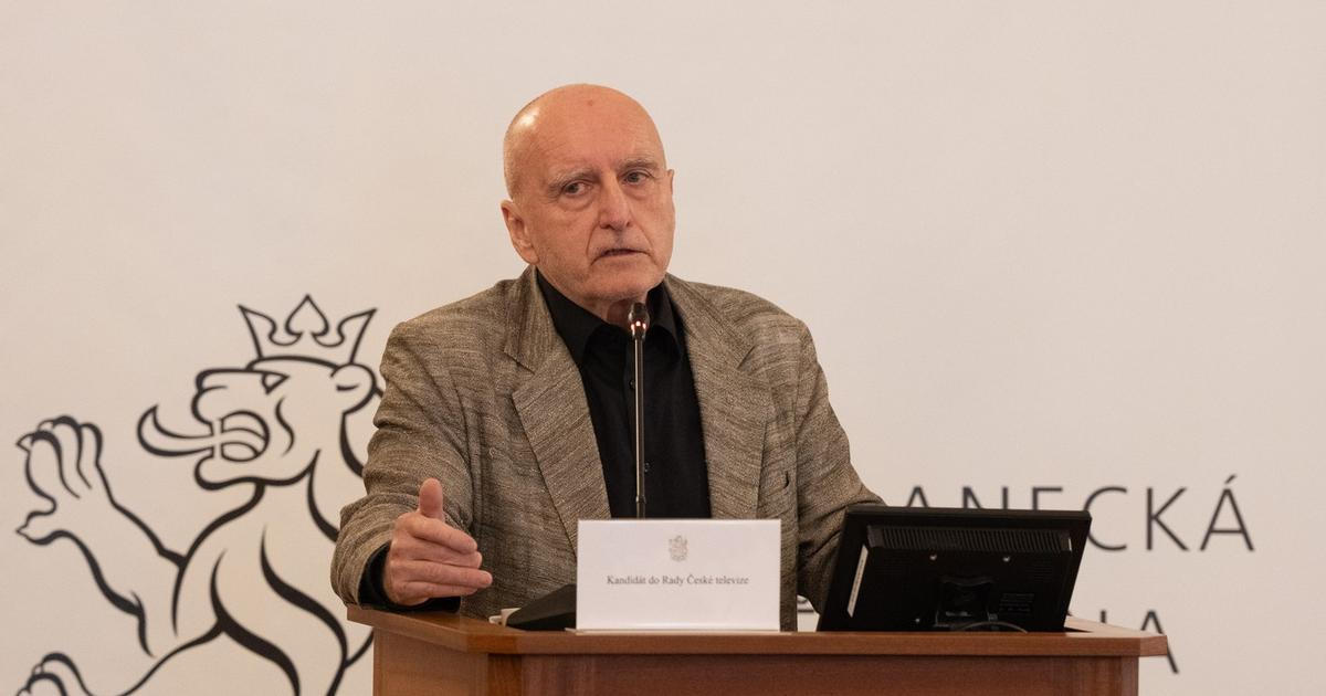 Ostře sledovaní muži ostrouhali. Do Rady ČT ale míří obhájce anexe Krymu
