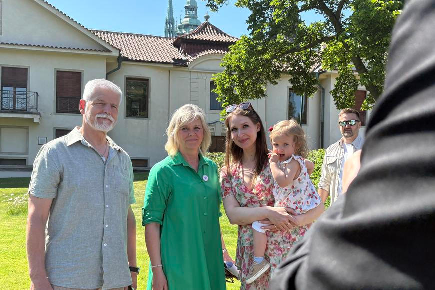 Proč si prezident Pavel zaslouží cenu Slušný člověk. A proč Babiš není (zatím) Ficem