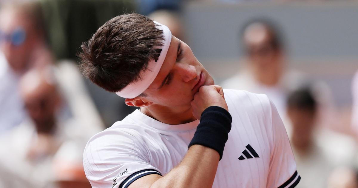 Nadějné nástupy zadupal zbytečnými chybami. Menšík padl, sen o grandslamu nedotáhl