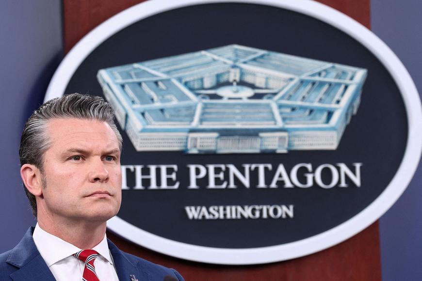 Špehuje USA jejich největší spojenec? Hrozba je kritická, obává se podle médií Pentagon