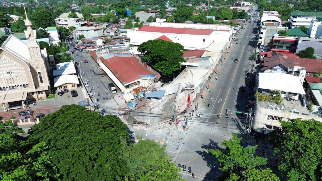 Magnitude 7.8 quake in General Santos