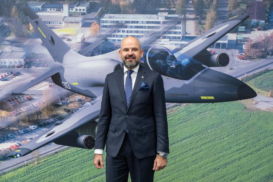 Aero Vodochody loni dosáhly rekordního zisku. Půlmiliardu če