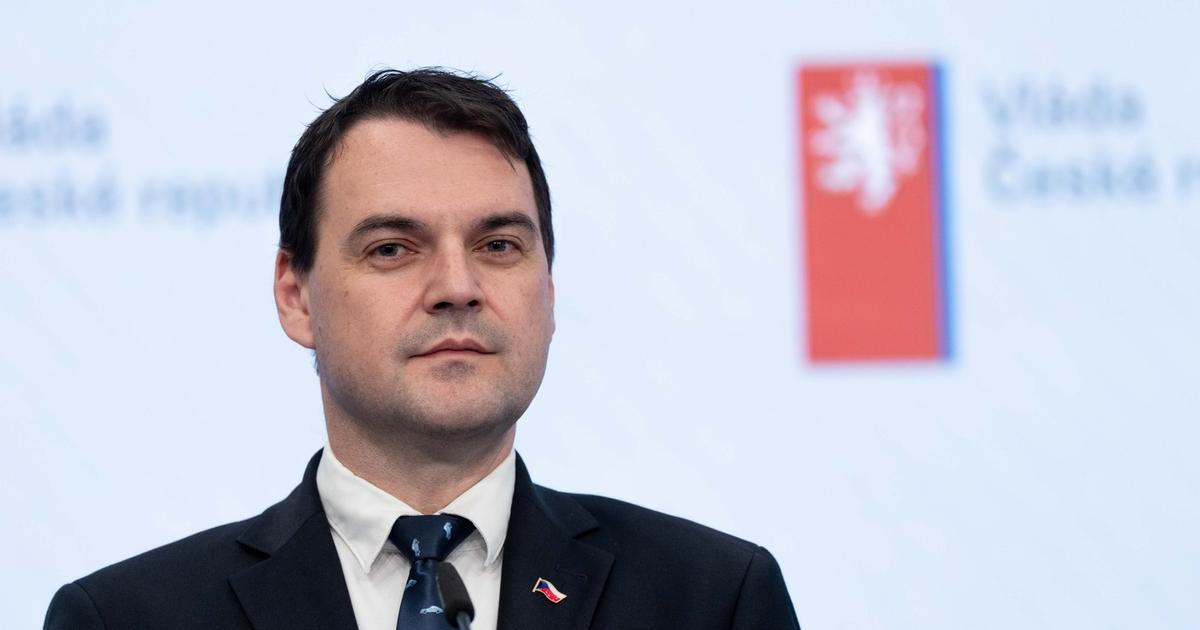 Opozice jásá, Macinka mluví o ústavním puči. Verdikt soudu rozvířil vášně