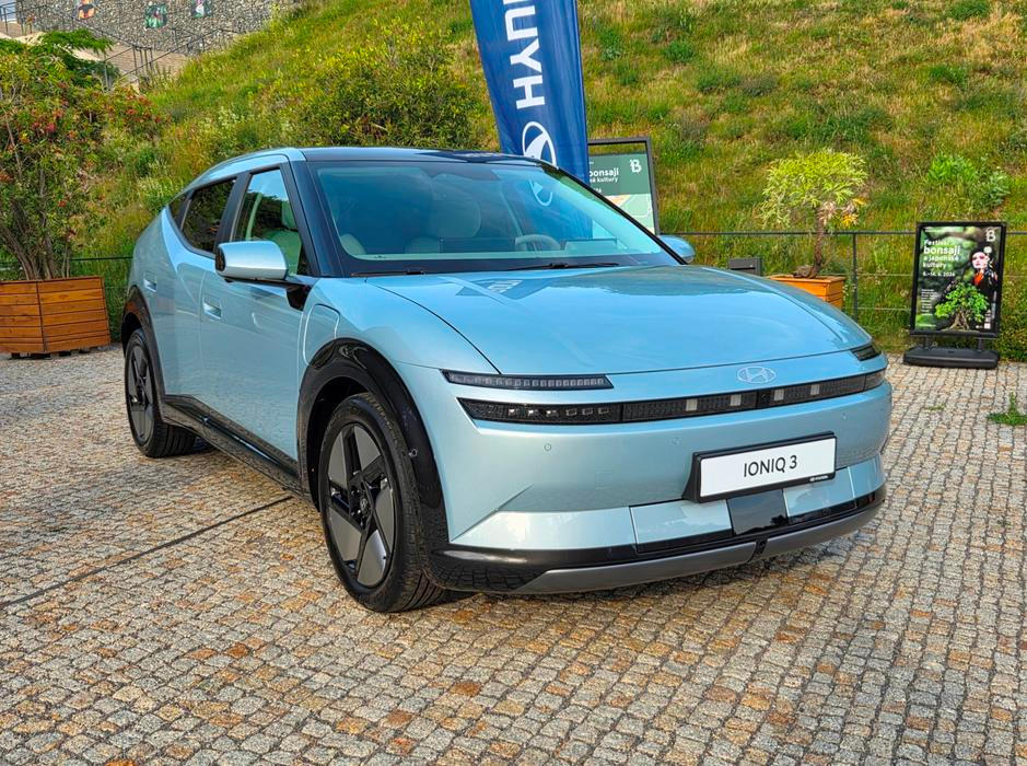 Poprvé v Česku se ukázal Hyundai Ioniq 3, malý elektromobil, jehož prodeje odstartují v září.