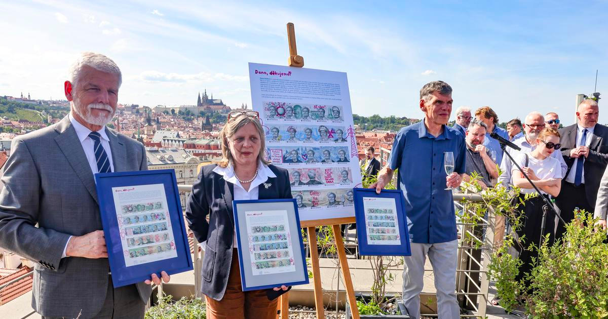 Drábovou zvěčnili na známkách. Pokřtil je prezident, výtěžek pomůže Ukrajině