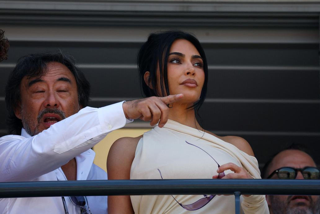 Velká cena Monaka F1 2026: Kim Kardashianová