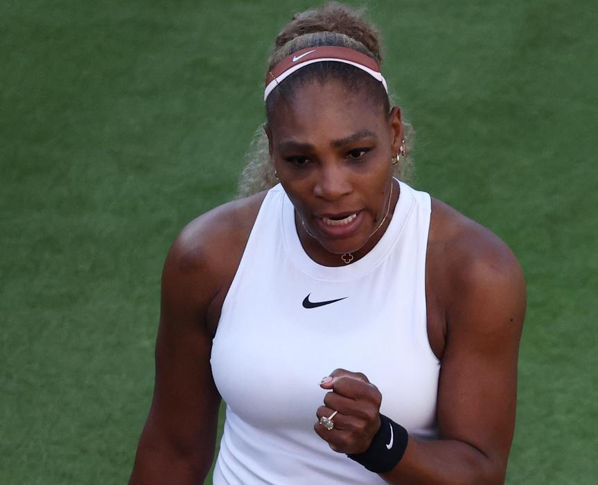 Serena Williamsová ve čtyřhře na turnaji v Queen's Clubu