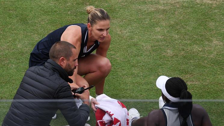 Karolína Plíšková a Victoria Mboková, Queen's Club 2026