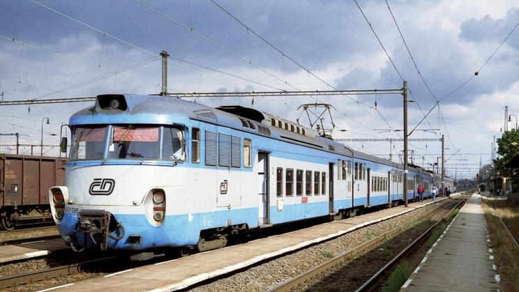 Jízdní řád se před letními prázdninami mění každoročně a ve většině případů jsou to několikaminutové úpravy odjezdů vlaků.