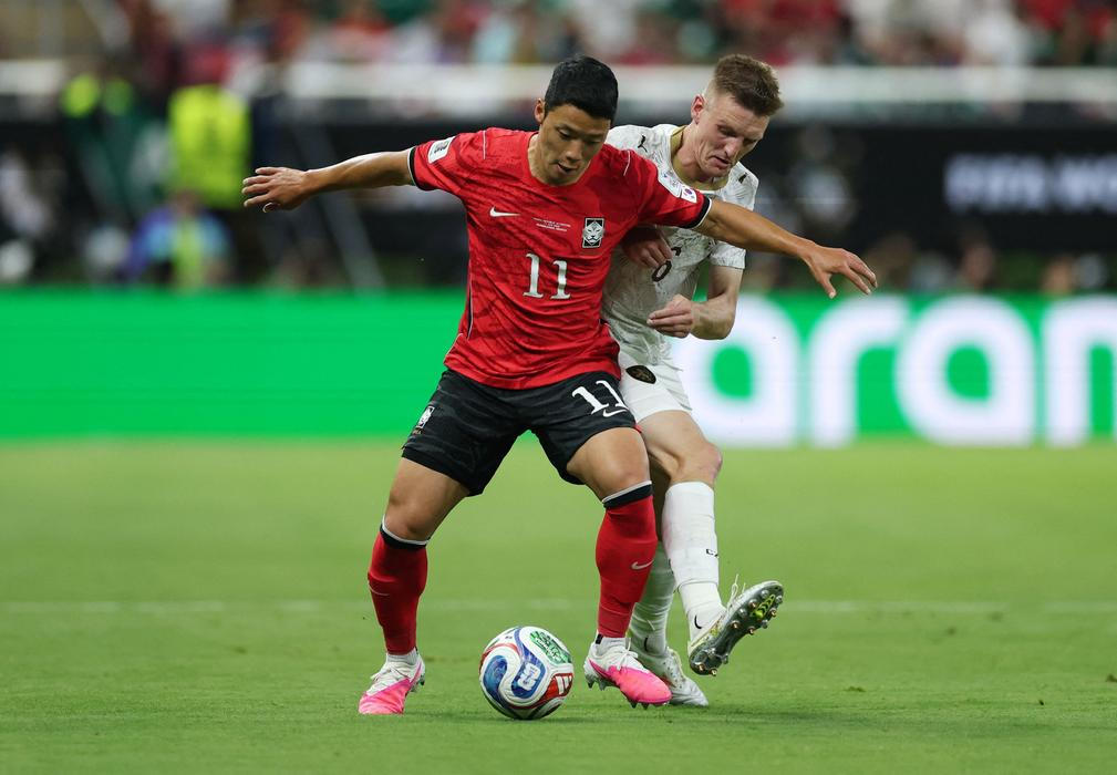 Hwang Hi-čchan a Štěpán Chaloupek v zápase MS 2026 Česko - Korea