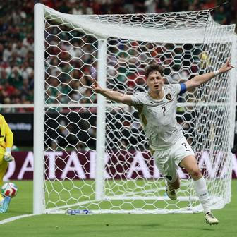 Ladislav Krejčí slaví gól v zápase MS 2026 Česko - Korea.