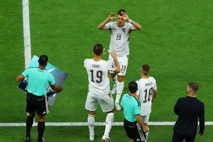 Tragický Schick, tvrdí BBC. V Anglii si neumí před