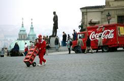 Coca-Cola se pije všude.