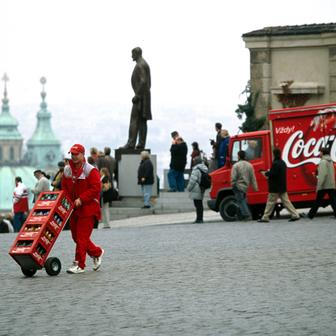 Coca-Cola se pije všude.