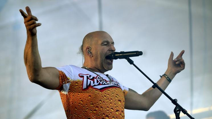 Lou Fanánek Hagen, Tři sestry