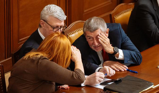 Schůze Sněmovny a vyslovení důvěry vládě, Alena Schillerová, Karel Havlíček, Andrej Babiš