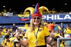 Philadelphia, Pennsylvania, USA. 15th June, 2026. Fans of Ecuador team attend group stage game between Ecuador and Cote d'Ivoire during FIFA World Cup 2026 at Philadelphia stadium in Philadelphia, PA, USA on June 13, 2026, Côte d'Ivoire won 1 - 0. Credit: