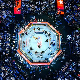 Atmosféra galavečera UFC Freedom 250 na jižním trávníku Bílého domu.