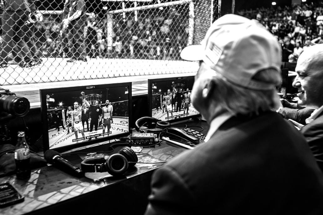 Trump se zúčastnil unikátní akce UFC uspořádané v areálu Bílého domu.