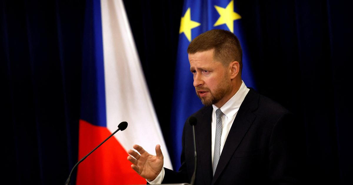 Levnější hypotéky se odkládají. Růst sazeb zajistil Babiš, míní univerzitní profesor