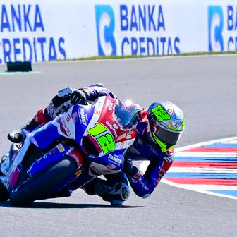 Filip Salač během pátečních tréninků na VC České republiky Moto2 v Brně