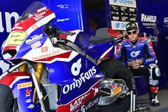 Filip Salač během pátečních tréninků na VC České republiky Moto2 v Brně