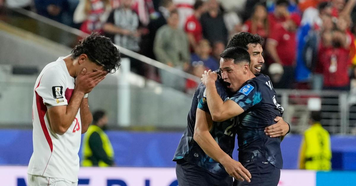 Turecko v slzách, na MS skončí už ve skupině. Paraguay má nejrychlejší gól šampionátu