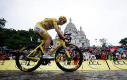 Tadej Pogačar na Tour de France 2025