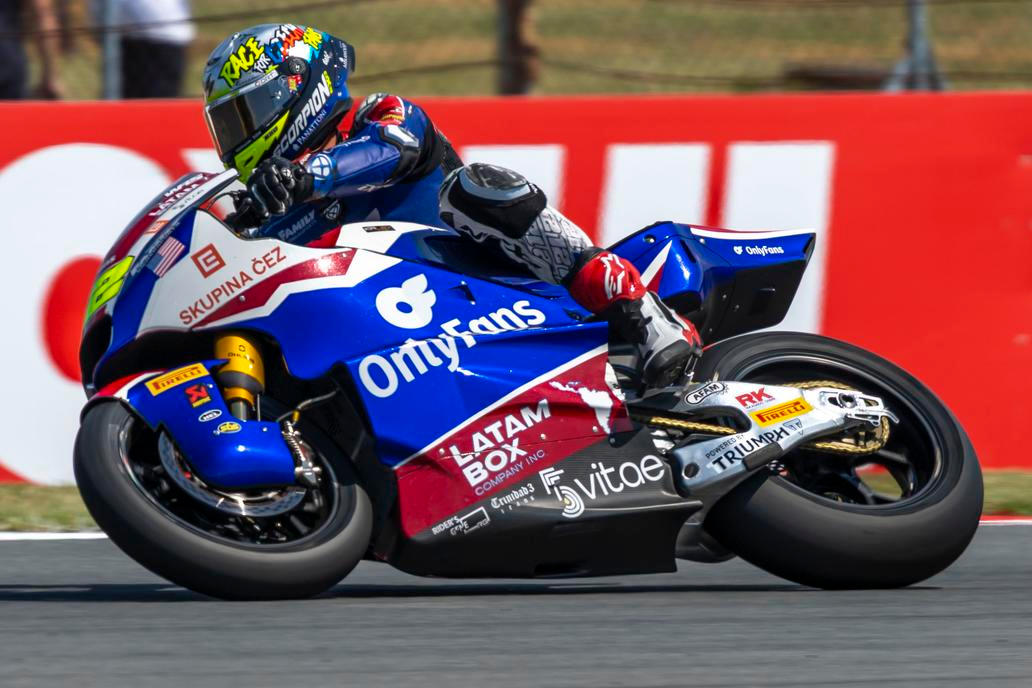 Filip Salač v závodě Moto2 v rámci VC České republiky v Brně 2026