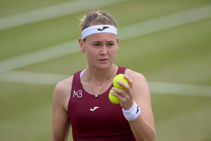Hrdinka Bouzková. I se zraněním udolala Američanku, má titul a bude nejvýš, co kdy byla