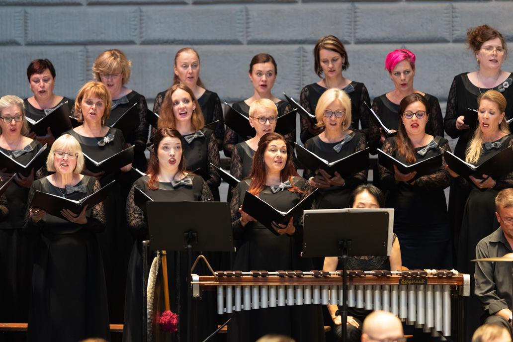 Sbor předvedl nejen pěvecký part, ale místy i recitaci.