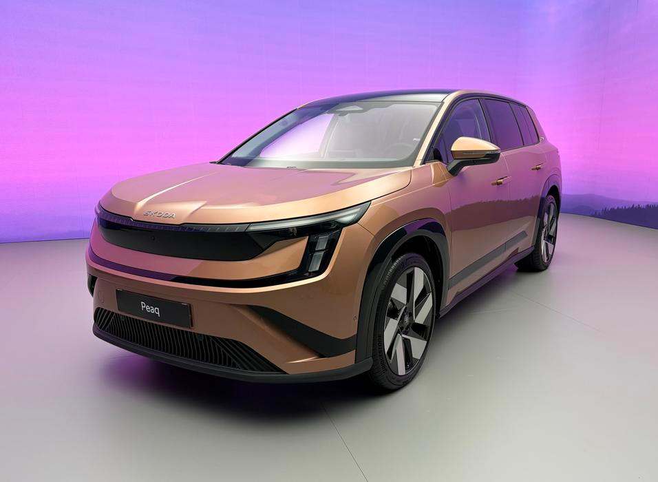 Škoda představila čtvrté elektrické SUV ve své nabídce: až sedmimístný Peaq.