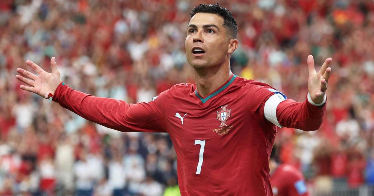 Další! Ronaldovi vadila otázka na Messiho. Že je zpět, se kvůli formátu zpochybňuje