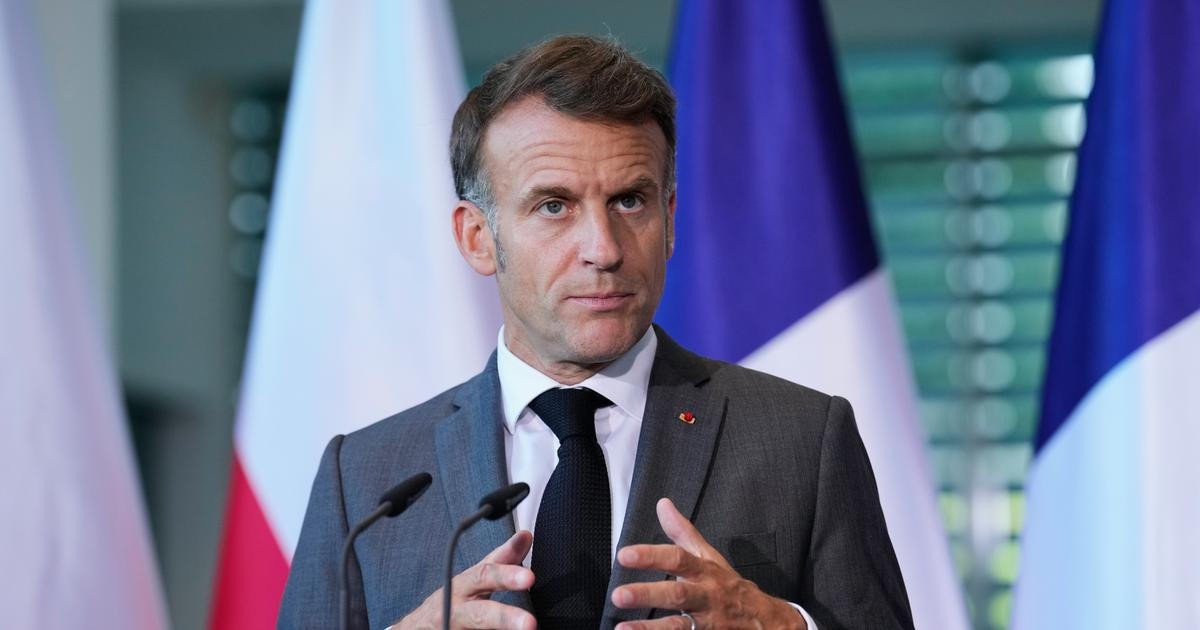 Zadrželi jsme tanker z ruské stínové flotily, pochlubil se Macron