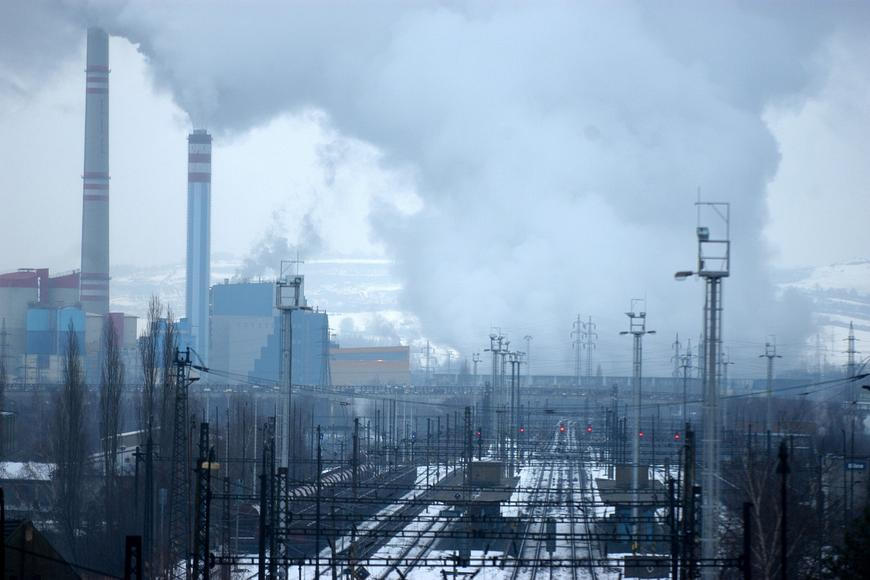 S omezením emisí metanu raději vyčkejme, žádá Česko v čele 12 zemí EU