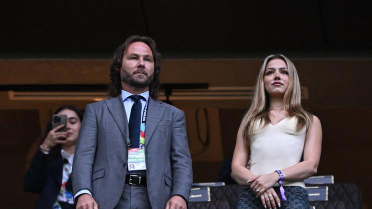Manažer reprezentací Pavel Nedvěd sleduje zápas Česko - Mexiko na MS 2026.