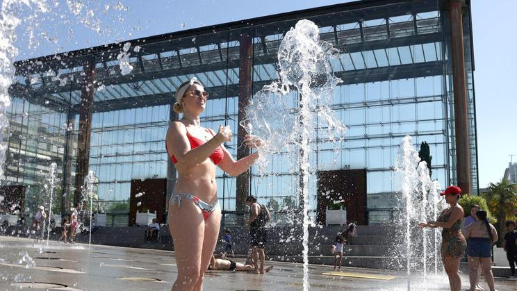 Heatwave in Paris