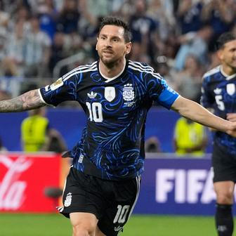 Lionel Messi slaví gól v zápase MS 2026 Argentina - Jordánsko.