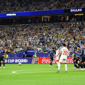 Lionel Messi dává gól v zápase MS 2026 Argentina - Jordánsko.