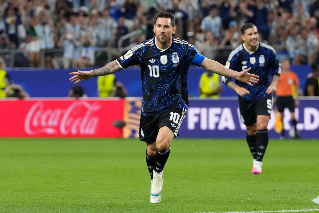 Lionel Messi slaví gól v zápase MS 2026 Argentina - Jordánsko.