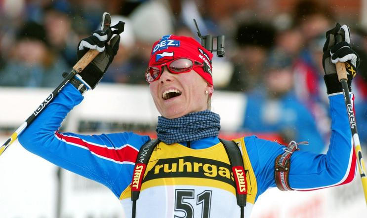 Česká biatlonistka Kateřina Holubcová vyhrála 18. března 2003 na mistrovství světa v ruském Chanty Mansijsku vytrvalostní závod na 15 kilometrů