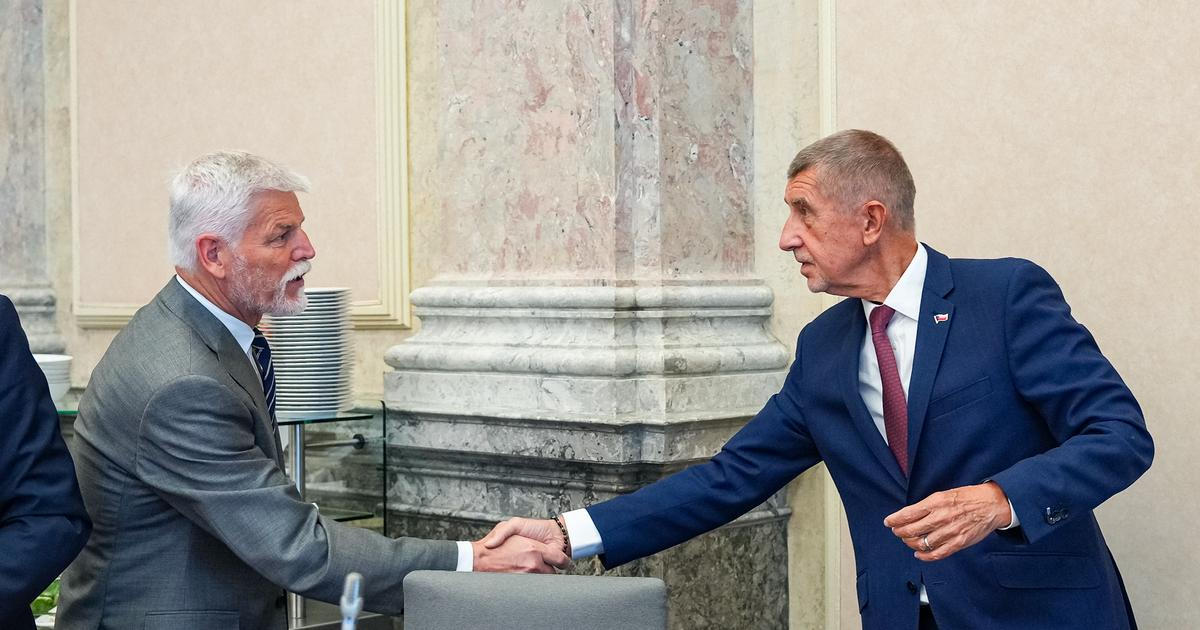 Vláda rozsekla delegaci na summit NATO. Pavel nebude v čele delegace