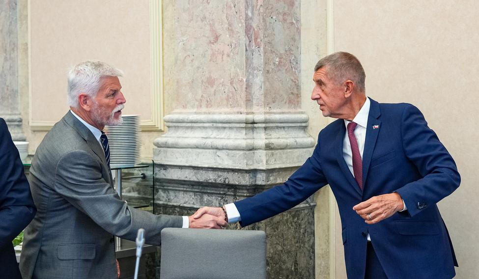 Jednání vlády Andreje Babiše (ANO) za účasti prezidenta Petra Pavla.