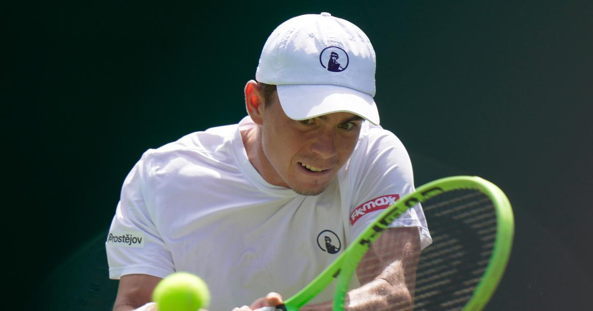 Zhubl jsem tři kila za zápas, přiznal Svrčina. Wimbledon ho odměnil za život na hraně