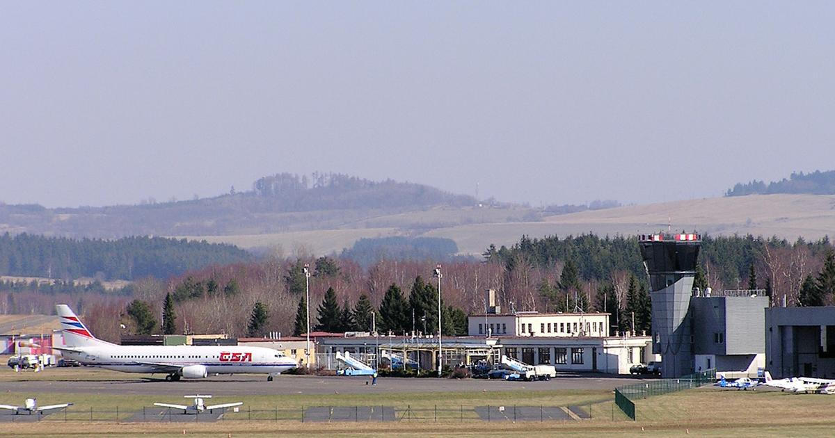 Stát převezme karlovarské letiště, využívat ho bude i armáda a záchranná služba