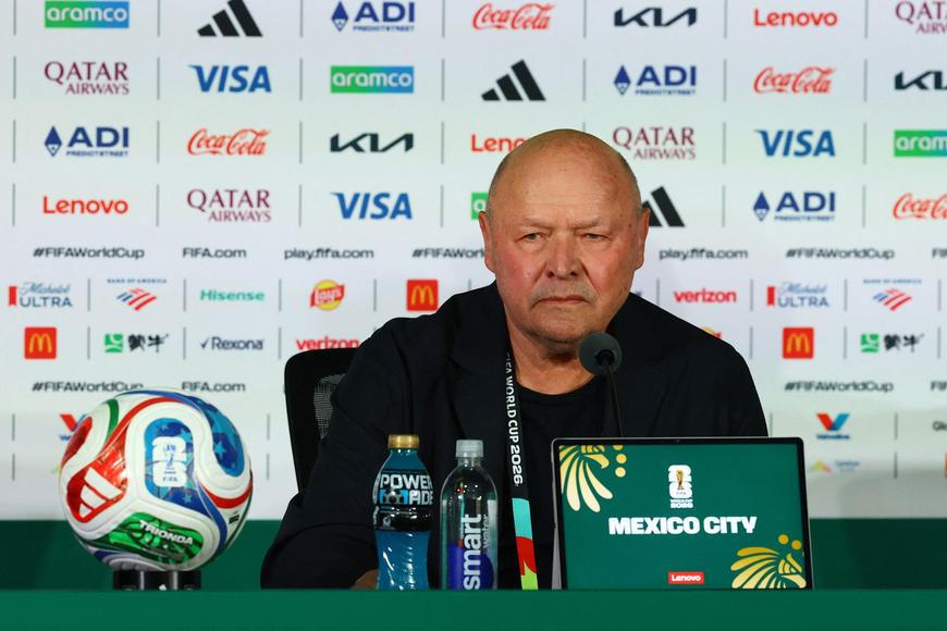 „To si fakt nemyslím." Bývalý gólman zpochybnil Koubkovy důvody, experti mluví o pachuti