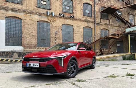 Kia K4 Sportswagon