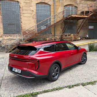 Kia K4 Sportswagon