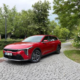 Kia K4 Sportswagon